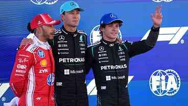 Russell conquista pole no GP de Barcelona