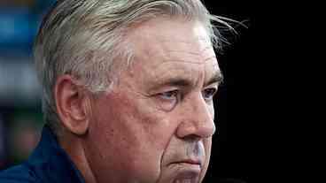 Ancelotti minimiza pressão após empate na estreia