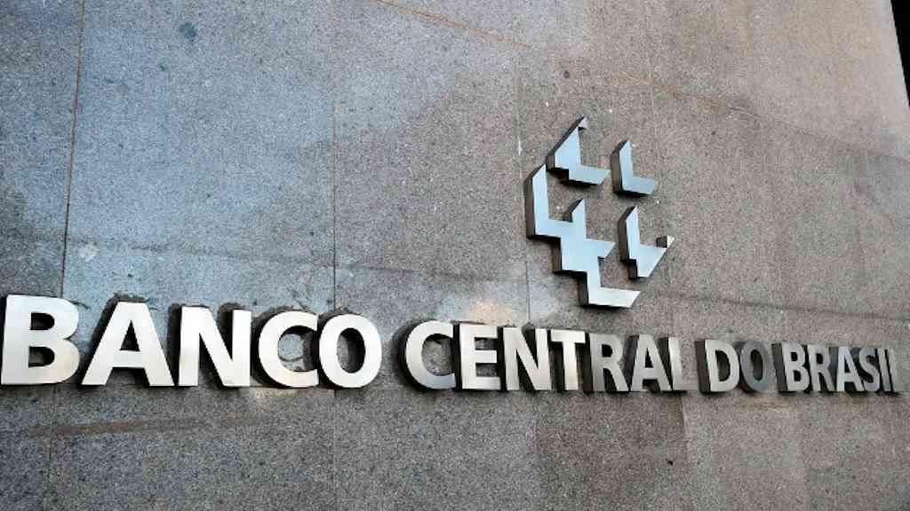O Banco Central e a dolarização