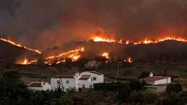 Incêndio é controlado e Espanha libera volta de moradores