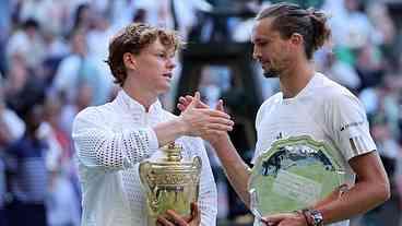 Sinner amplia liderança, Zverev supera Alcaraz na ATP
