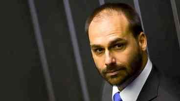 PF decide expulsar Eduardo Bolsonaro dos quadros da PF