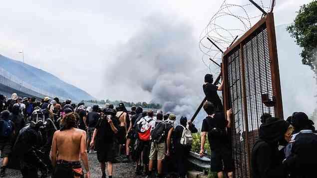 Protestos violentos voltam a atingir a Itália