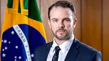 Durigan chama Milei de ‘palhaço’ e aponta realidade da...