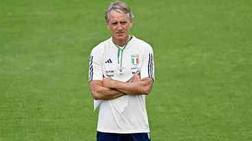 Itália escolhe Roberto Mancini para comandar a seleção...