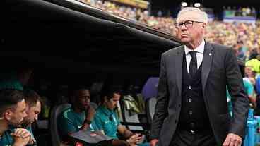 Ancelotti mantém foco no Brasil após contato da Itália