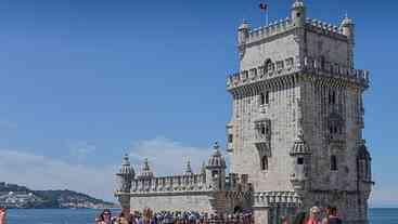 Portugal vê turismo recuar após sequência de recordes