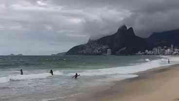Temporais colocam Rio de Janeiro sob alerta de perigo