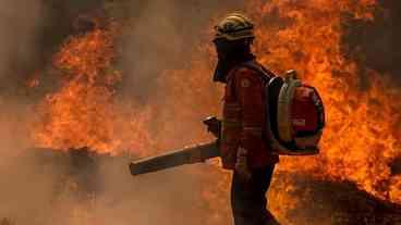 Incêndio de grandes proporções atinge reserva legal da Terra Santa