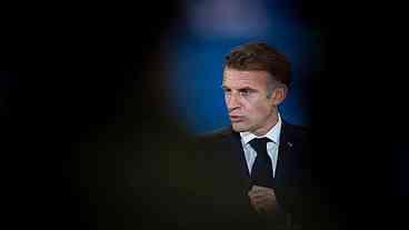 Macron enfrenta reta final de mandato sob pressão
