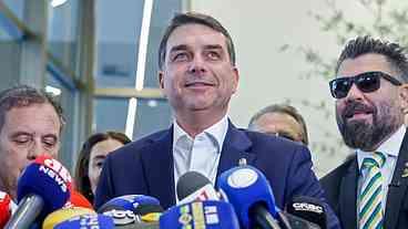 Campanha da extrema direita apaga mensagem sobre ‘Bolsa...