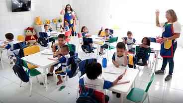 Recife mantém 34 creches abertas para facilitar votação...
