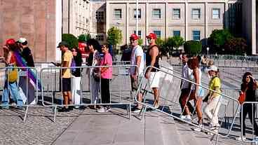 Eleitor viaja 1,5 mil quilômetros para votar na eleição...