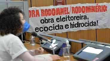 Moradores de Contagem fazem manifestação contra Rodoanel