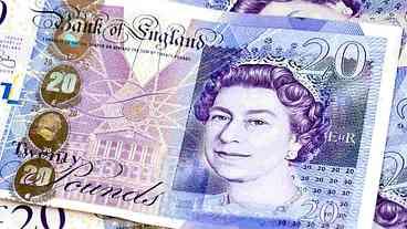 Notas com a efígie de Elizabeth II serão modificadas ao longo dos anos