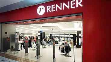 Rio: jovem negra é acusada de furto na Renner