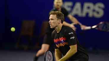 Na chave de duplas, Bruno Soares e Bia Haddad avançam em Melbourne