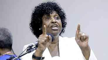 Benedita da Silva participa da formação de uma frente de centro-esquerda contra Bolsonaro