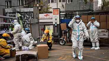 Infecções por covid-19 na China atingem recorde