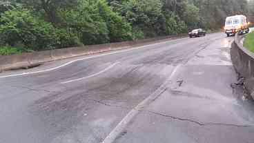 Interdição de pista na Serra expõe fragilidade da rodovia mais importante do Brasil