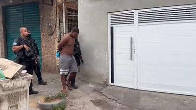 policiapresocaxias.jpg