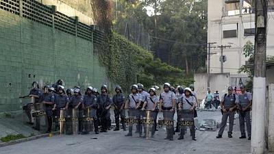 protestosaopaulomoradores.jpg