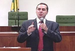 luisrobertobarroso-300x204.jpg