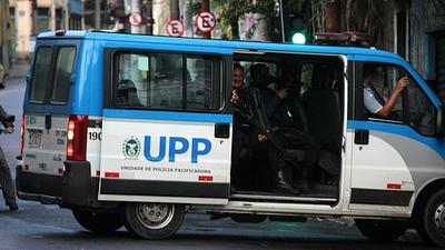 policia9.jpg