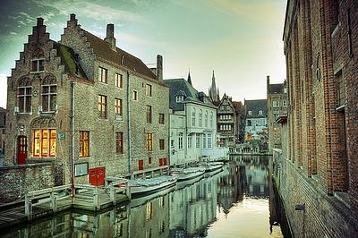 Brugge-Bruges-Belgica-Flickr-Alesha-.jpg