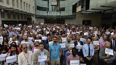 jornalistasprotestosbbc.jpg