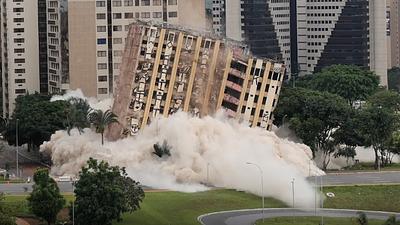 hotelluxo.jpg