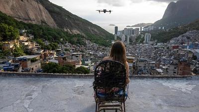 rocinhadrone.jpg