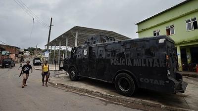 policia7.jpg