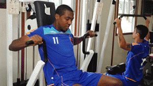 renato-fla-300x168.gif