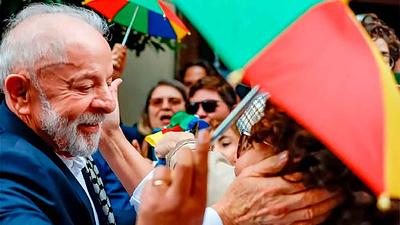 lula-paris.jpg