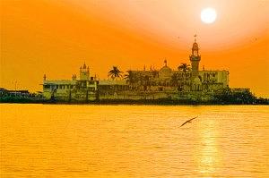 hajialitomb-300x199.jpg