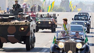 dilma-desfile.jpg