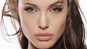 angelina-jolie11-300x168.gif