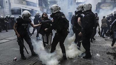 turquiamanifestantes.jpg