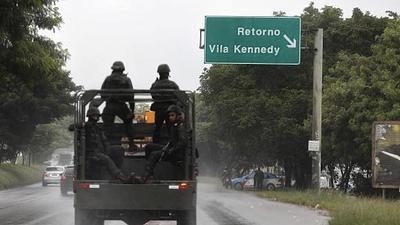 militares-1.jpg