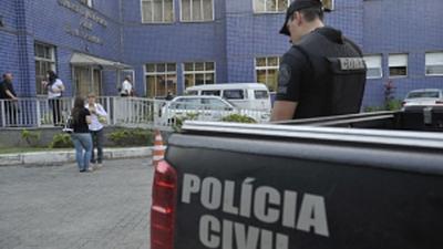 policia3.jpg