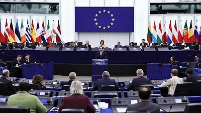 parlamento.jpg