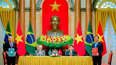 lula-vietna.jpg