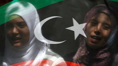 225_460_Libia_Rebeldes_Tripoli09_Reuters_110822.jpg