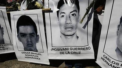 jovensmexico1.jpg