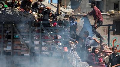 guerragaza-2.jpg