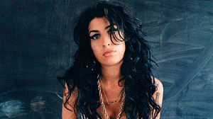 amy-winehouse27-300x168.gif