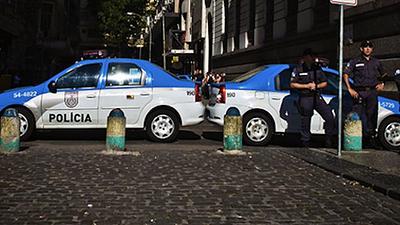 policia13.jpg