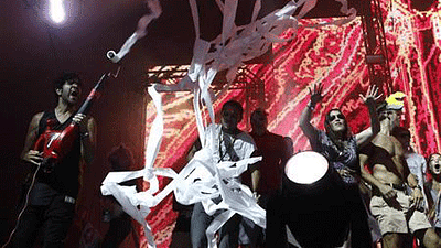 lollaspalooza.gif