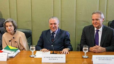 tres-poderes.jpg